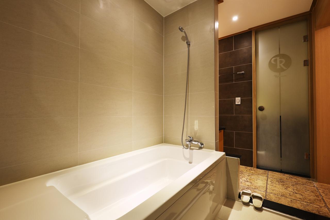 Bucheon Sr Hotel Exterior photo