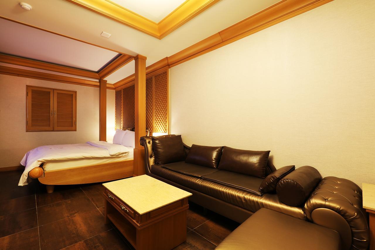 Bucheon Sr Hotel Exterior photo